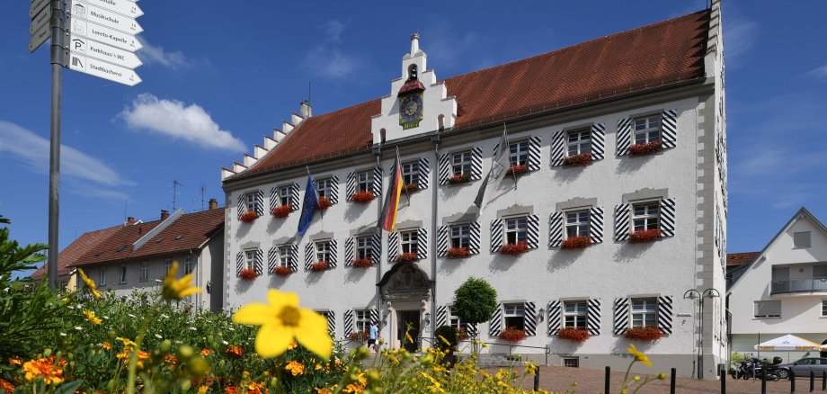 Rathaus Tettnang im Sommer